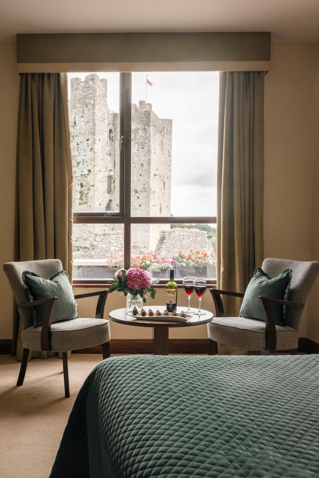 Trim Castle Hotel المظهر الخارجي الصورة