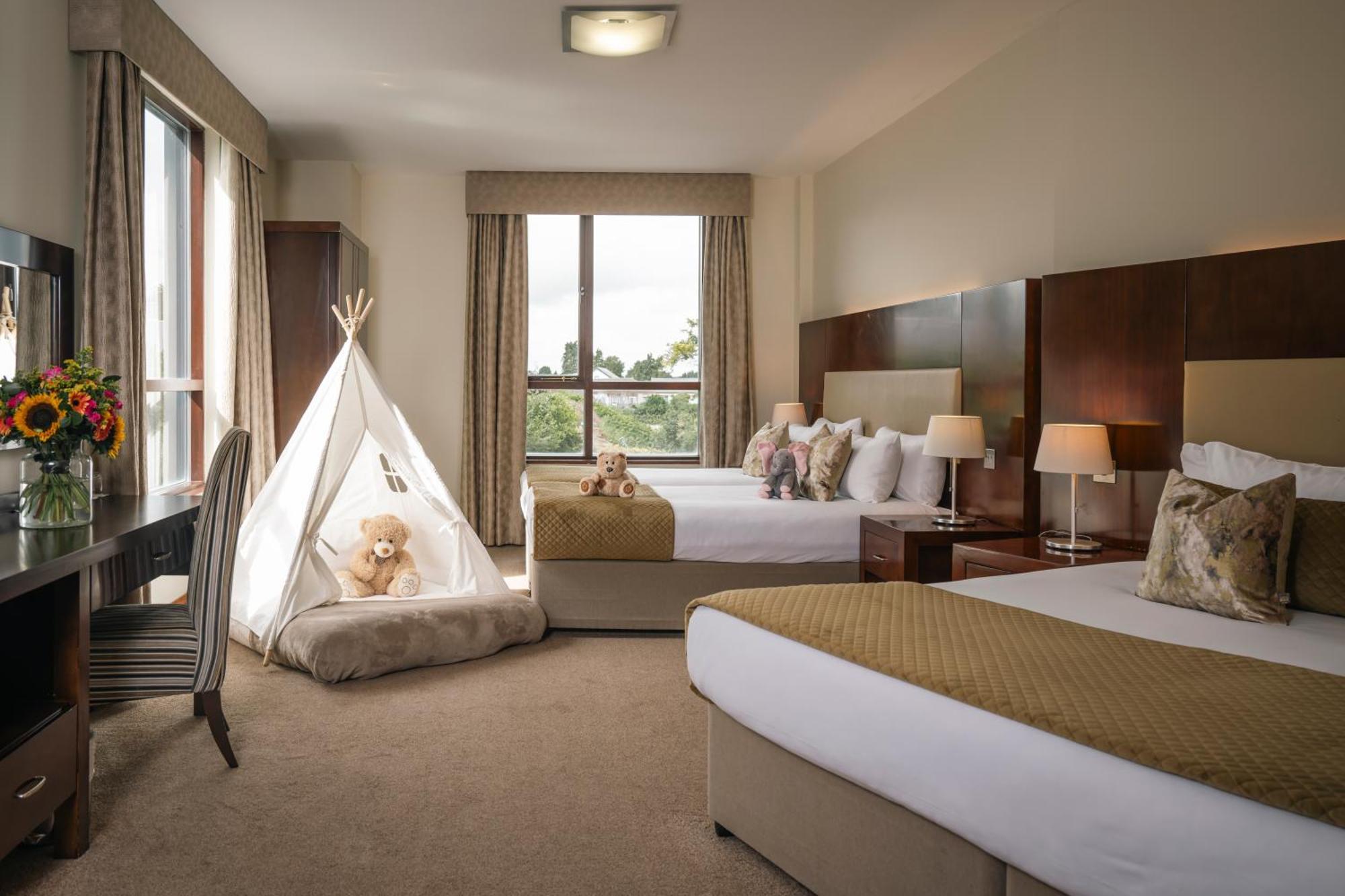 Trim Castle Hotel المظهر الخارجي الصورة